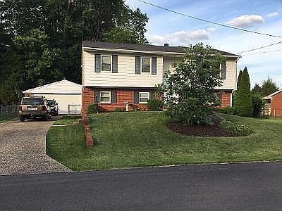 1st image of 313 Castleview Dr