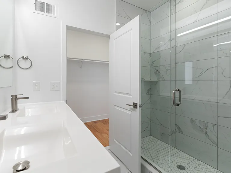505 W Norris St #22 — Photo 12