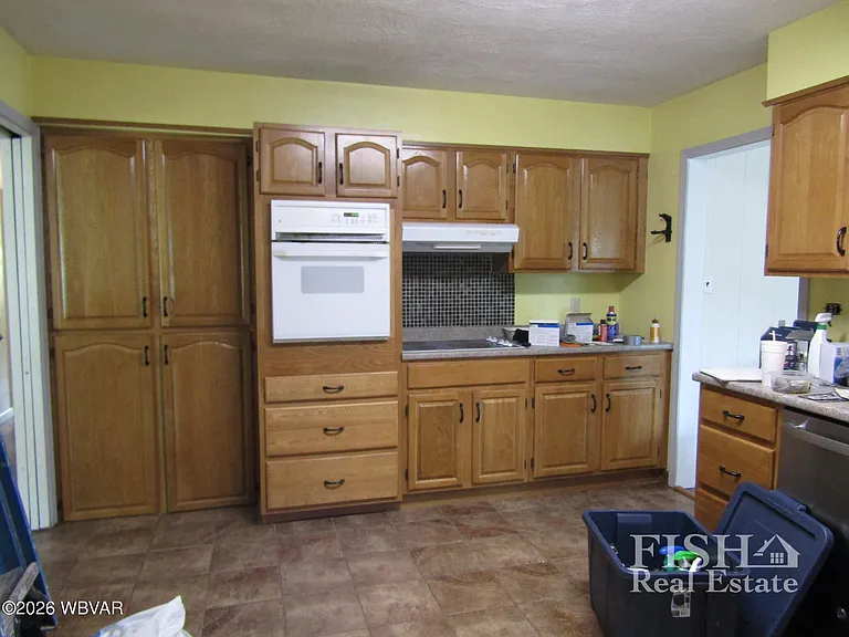 1820 Shiffler Ave — Photo 7