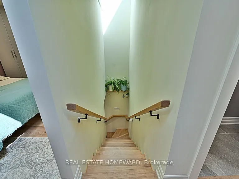 254 Rhodes Ave #LANEWAY — Photo 19