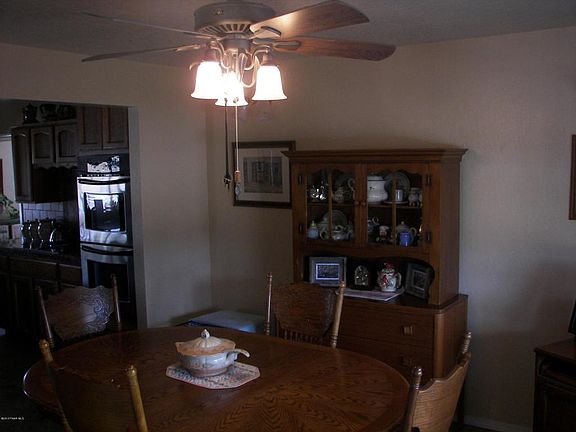 4th image of 13900 E Glenn Dr