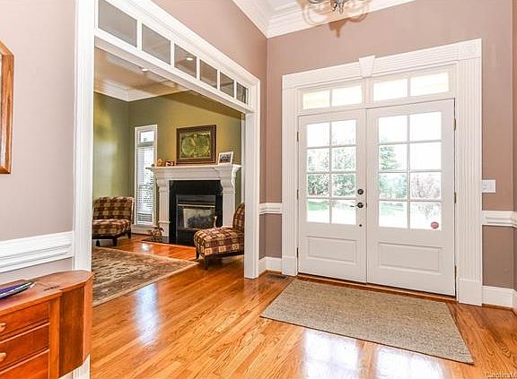 4th image of 9203 Whispering Wind Dr
