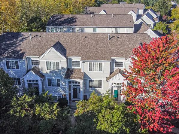 3473 Ravinia Cir, Aurora, IL 60504