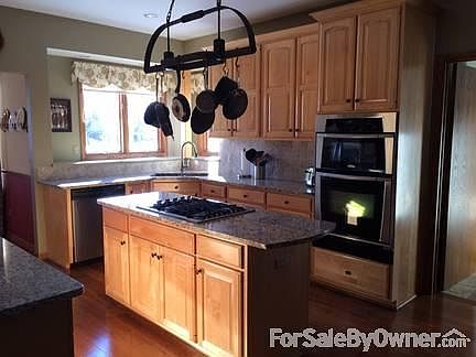 1st image of 9383 Apple Crest Dr