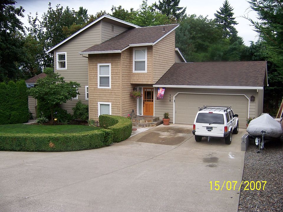 1st image of 115 NE 127th Cir