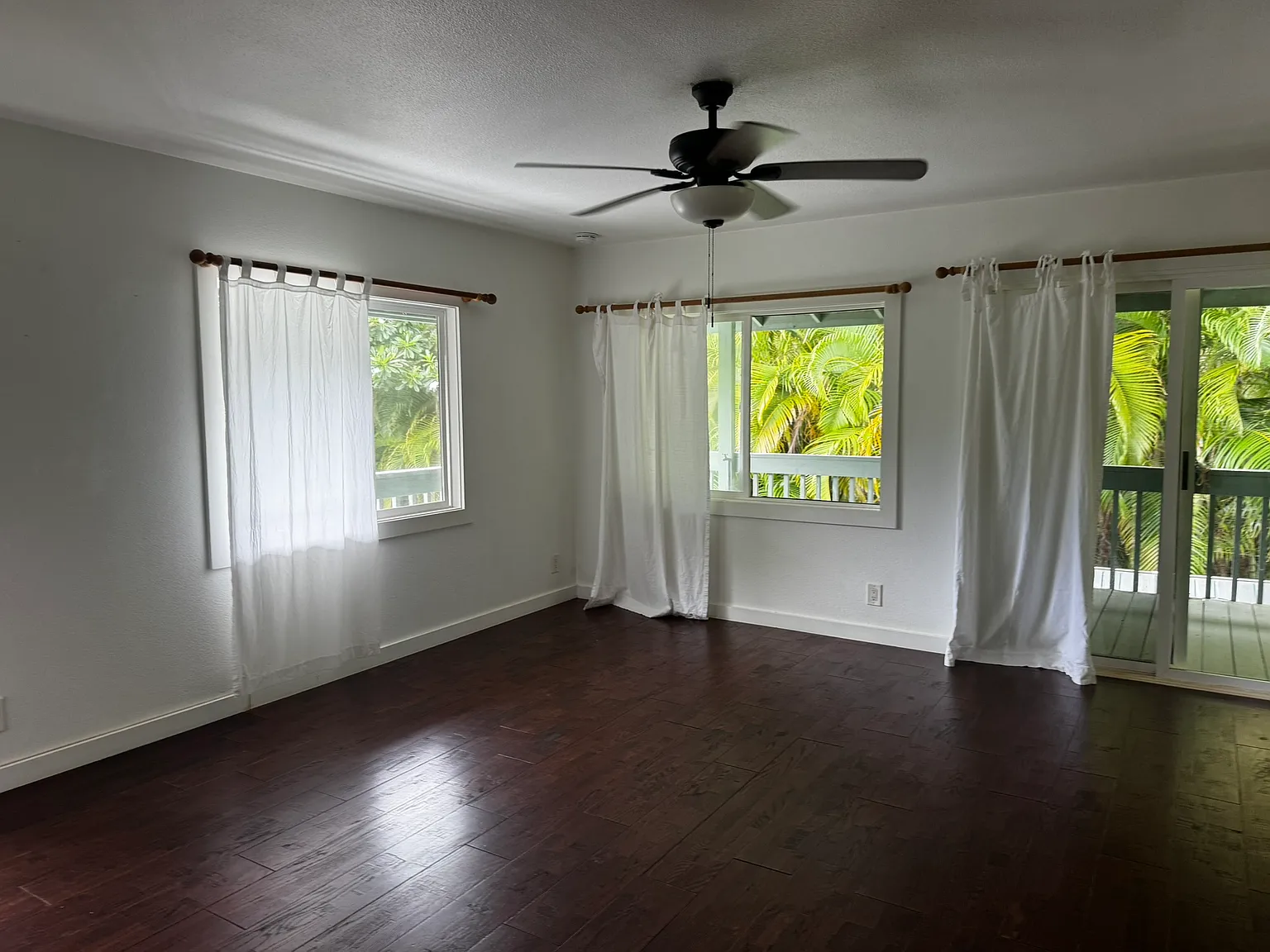 2 bed, $3,000 — Photo 3