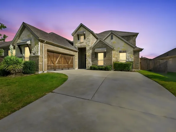 4409 Dandelion Ln, Midlothian, TX 76065