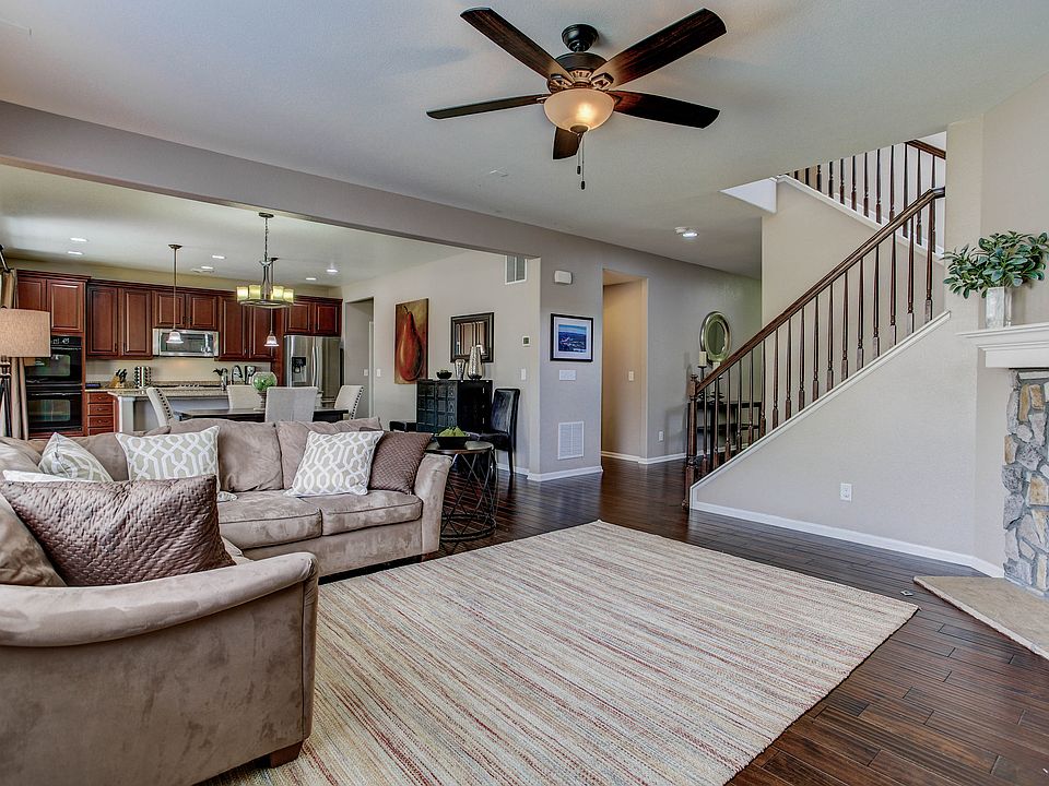 Spacious great room