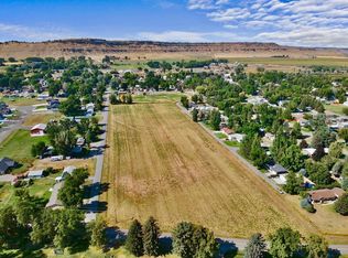 522 3rd St SW, Park City, MT 59063