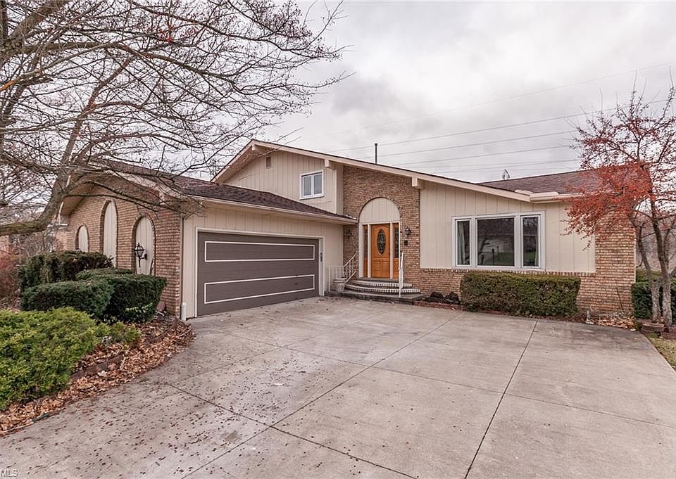 1st image of 6967 Carol Dr
