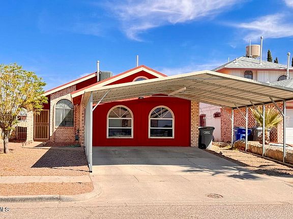 3rd image of 11769 Queens Garden Cir