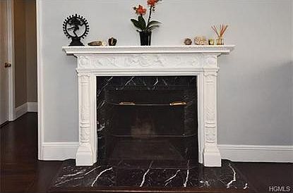 4th image of 17 N Chatsworth Ave APT 4F