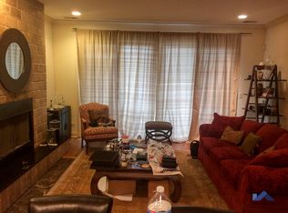 6318 N Albany Ave #6318, Chicago, IL 60659