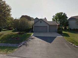 N235 Woodstock Ln, Appleton, WI 54915