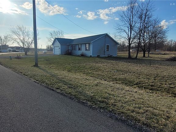 3rd image of 2148 Tarragon Dr