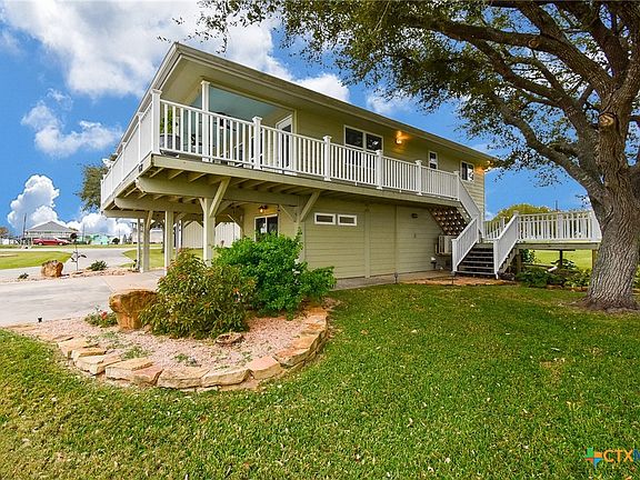 3rd image of 1289 W Bayshore Dr
