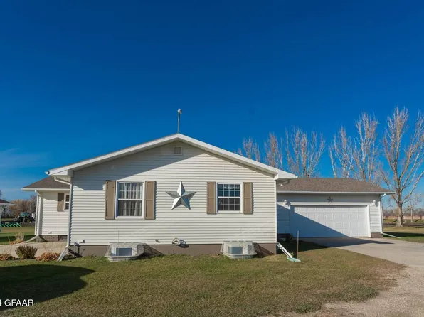 45520 210th St NW, Alvarado, MN 56710