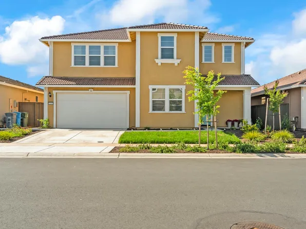 1100 Rio Del Oro Way, Plumas Lake, CA 95961