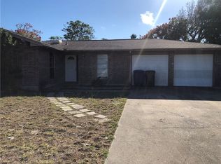 425 Antares Dr, Corpus Christi, TX 78418