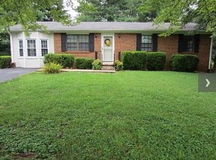 806 Shawnee Way, Bowling Green, KY 42104