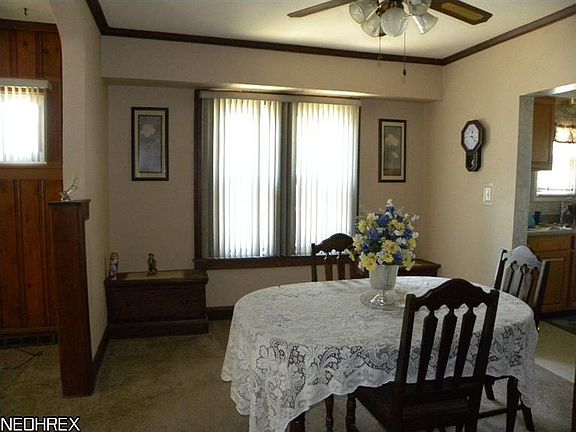 3rd image of 30129 Phillips Ave