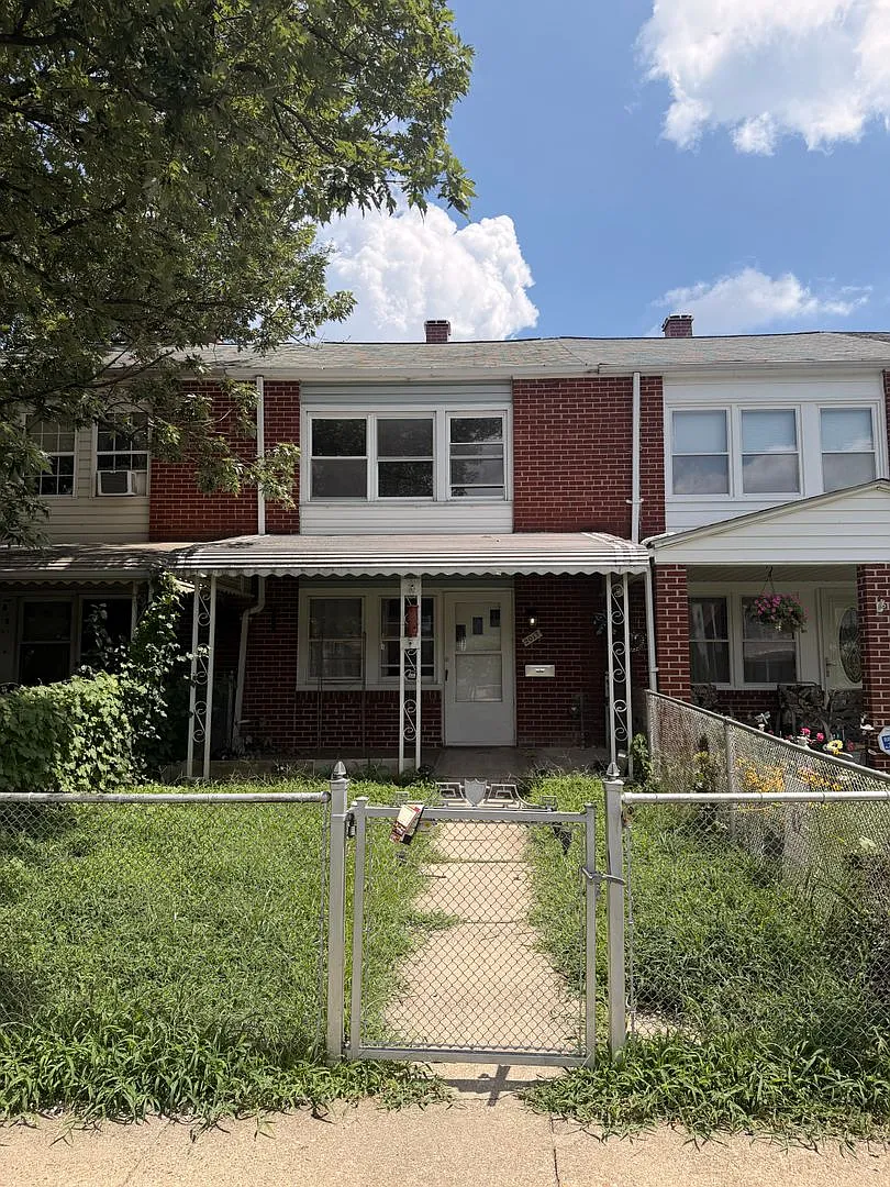 Kelmore Property Coming Soon — Photo 1