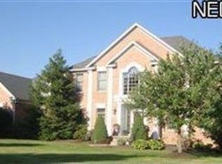 265 Camden Ln, Aurora, OH 44202