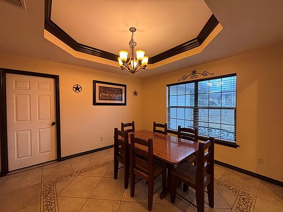 3rd image of 100 Shadow Mountain Dr