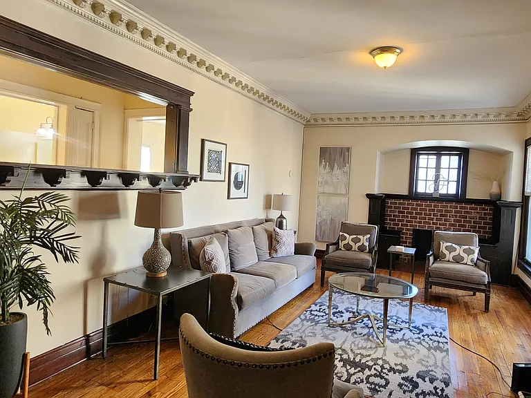 St. James Court Historic Apartments — Photo 33