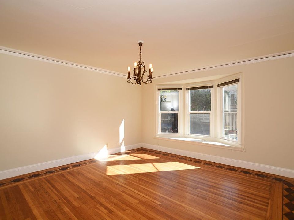 1st image of 860 Oak St #1