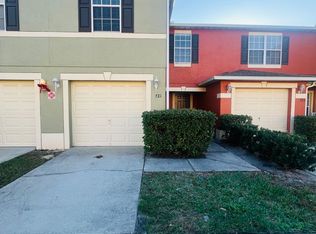 721 Cresting Oak Cir, Orlando, FL 32824