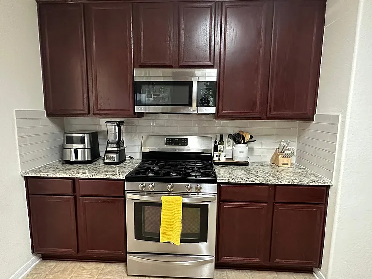 8715 Leadore Dr — Photo 3
