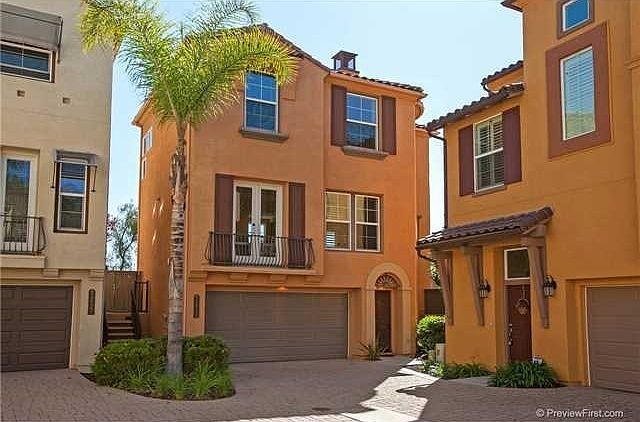 1st image of 2633 Villas Way
