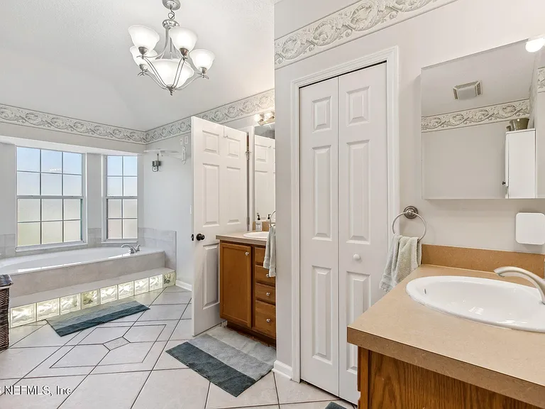 2683 Henley Rd — Photo 20