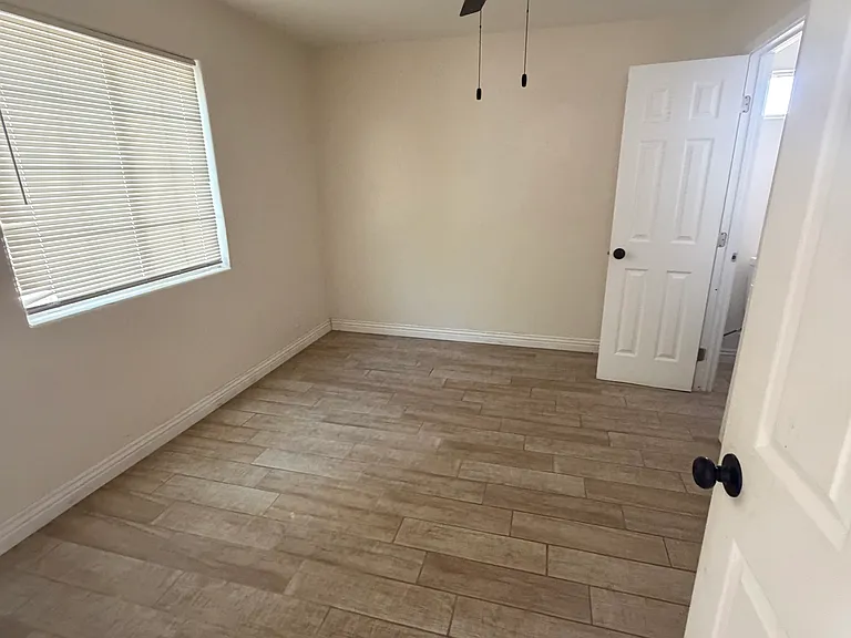 180 San Pedro St — Photo 3