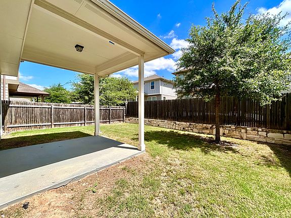4th image of 11909 Mercantile Ln