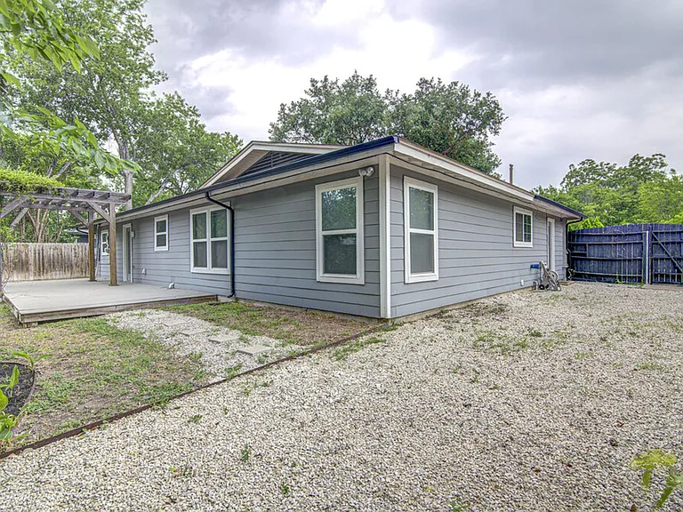 1311 Westmoor Dr — Photo 27