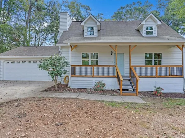 3161 Tucson Ct, Powder Springs, GA 30127