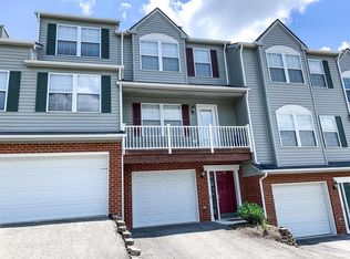 115 Blue Leaf Dr, Christiansburg, VA 24073