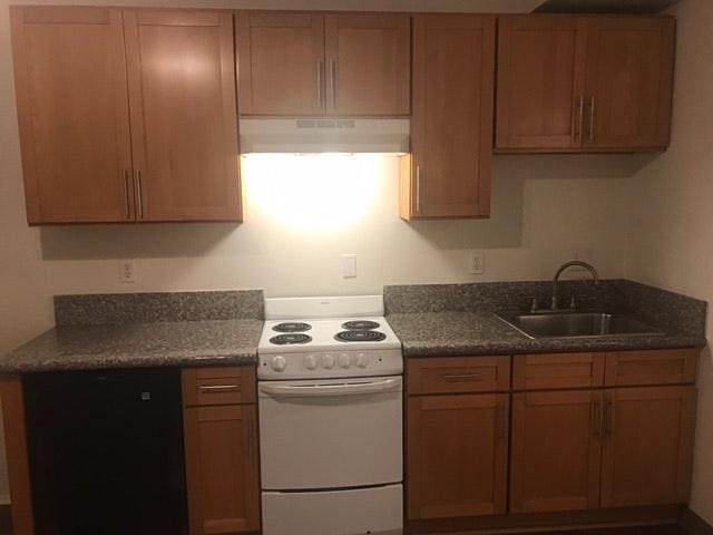 1st image of 3943 E 4th St APT 16