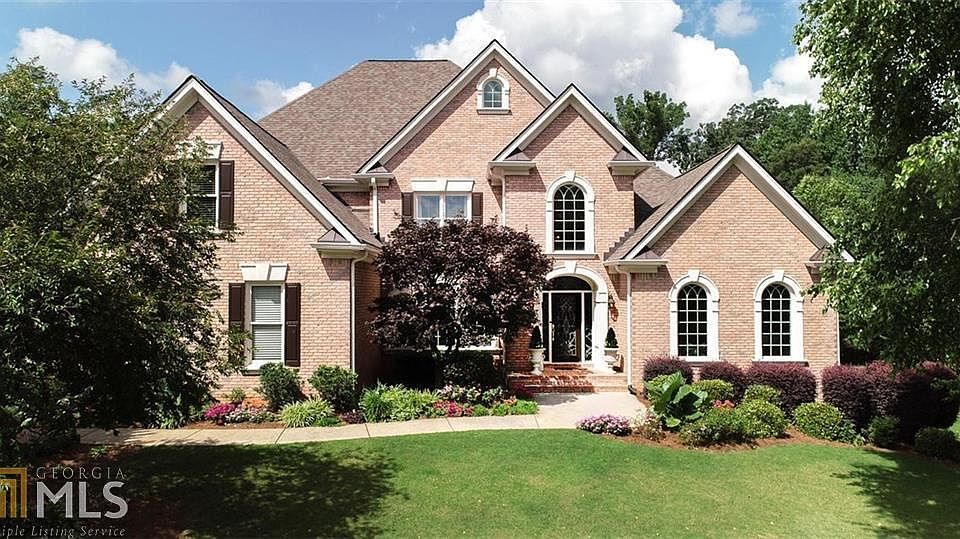 1st image of 2229 Glenmore Ln
