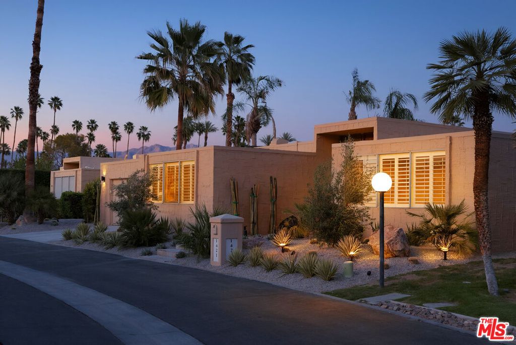 1421 Tamarisk West Street #3 3