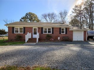 137 Southwind Dr, Mathews, VA 23109