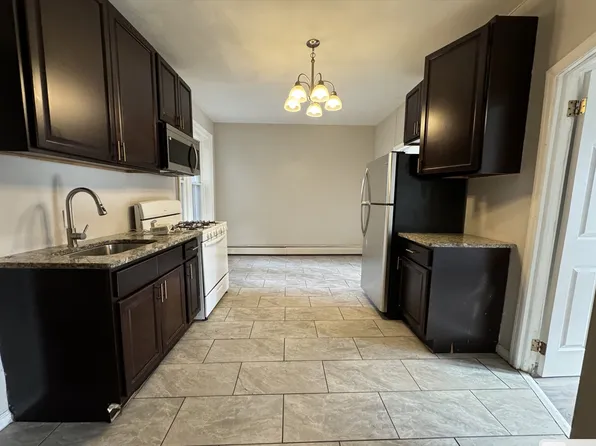 233 Fowler Ave, Jersey City, NJ