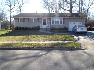 24 Illinois Ave, Jackson, NJ 08527