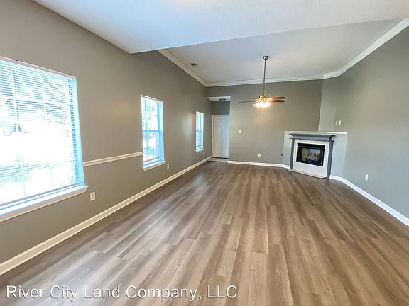 3rd image of 6977 S Estacada Way