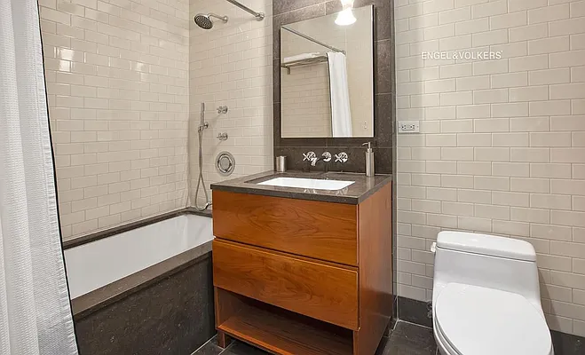 Sold by Engel & Völkers New York City | media 8
