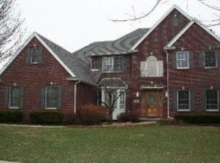 712 Cambridge Ln, Shorewood, IL