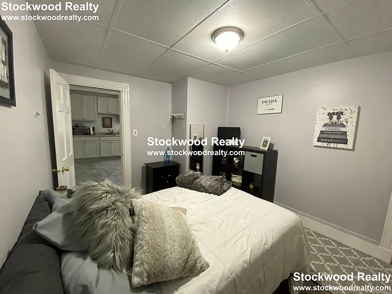 14 Washburn St #U1 — Photo 8