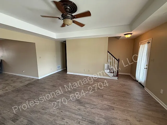 2511 Triple Crown Way — Photo 2